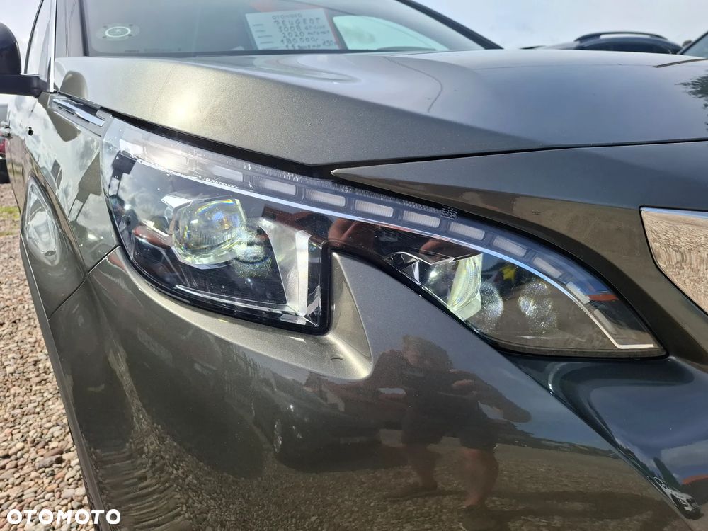 Peugeot 5008 1.5 BlueHDi Active S&S EAT8 - 5