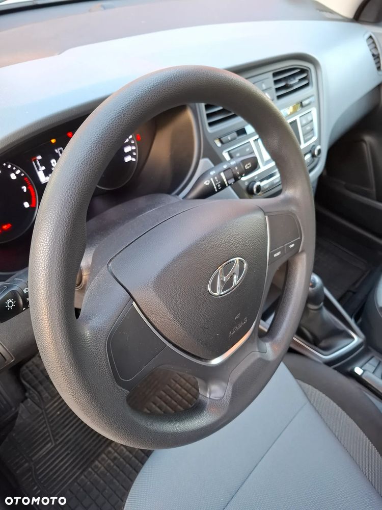 Hyundai i20 1.2 Select - 12