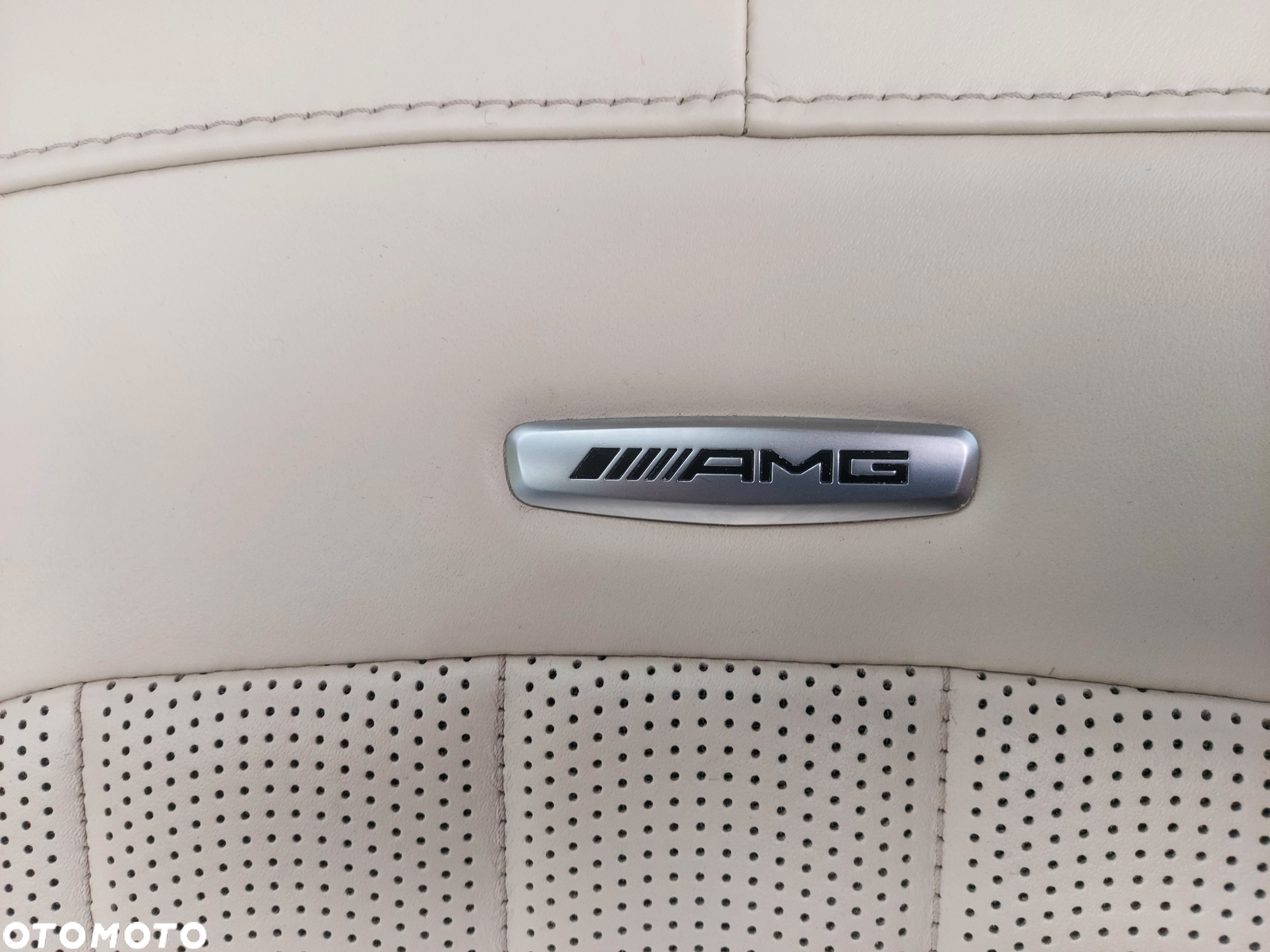 Mercedes-Benz Klasa G AMG 63 4x4 - 25