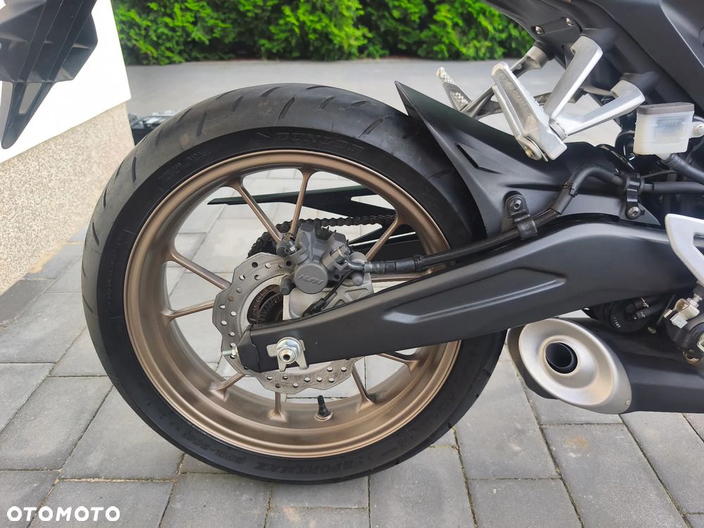 Honda CB - 17