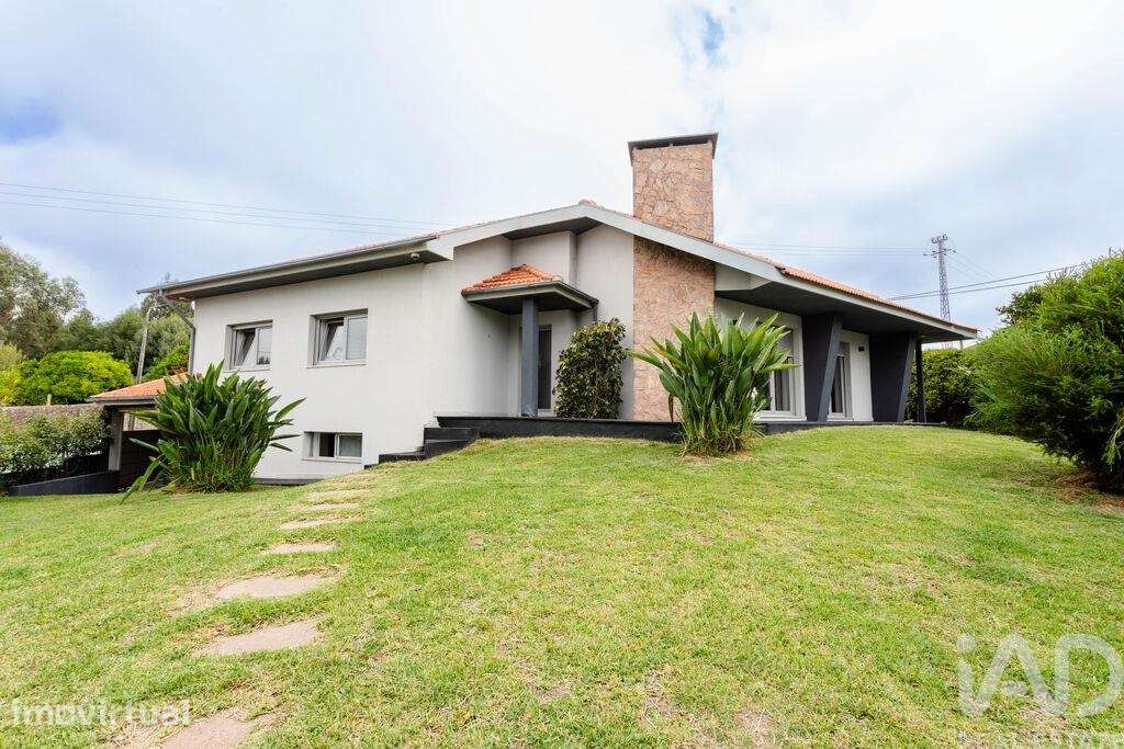 Moradia térrea T3 em Serzedo e Perosinho de 138 m2 - Grande imagem: 3/29