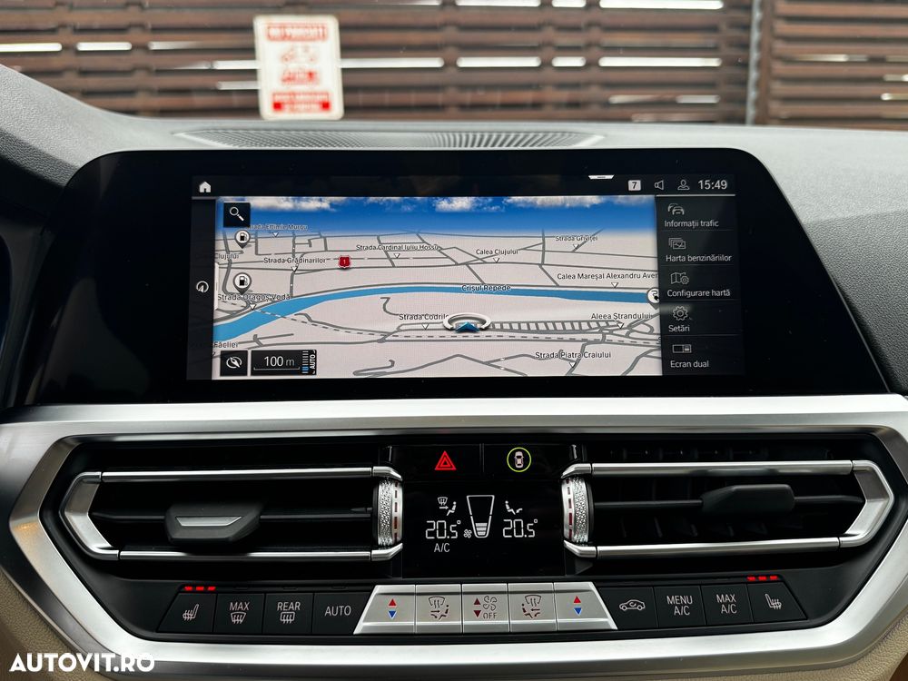 BMW Seria 3 330e xDrive Aut. Luxury Line - 38