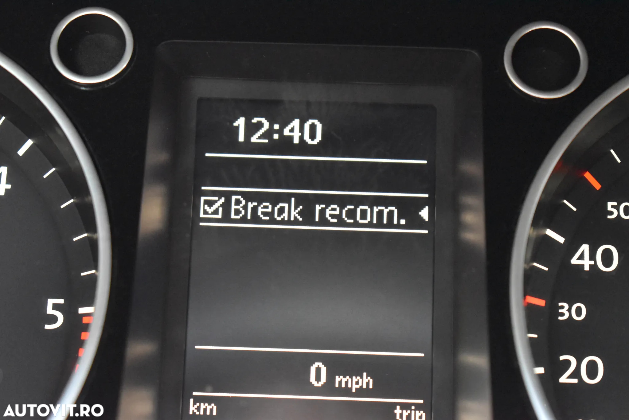 Volkswagen Passat Variant 1.6 TDI BlueMotion Technology Highline - 6