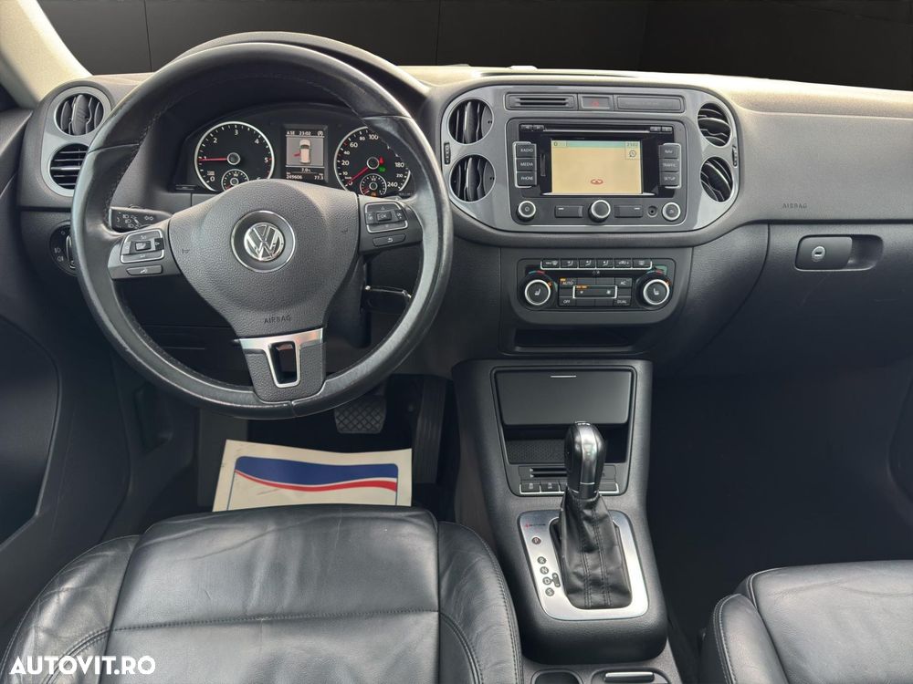 Volkswagen Tiguan - 9