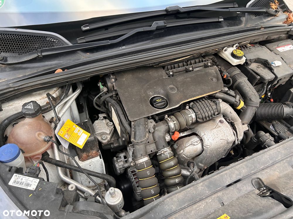 Citroën C4 1.6 BlueHDi Shine S&S - 17