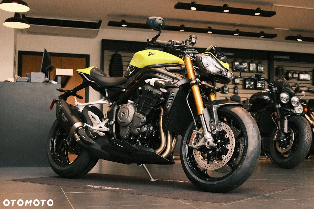 Triumph Street Triple