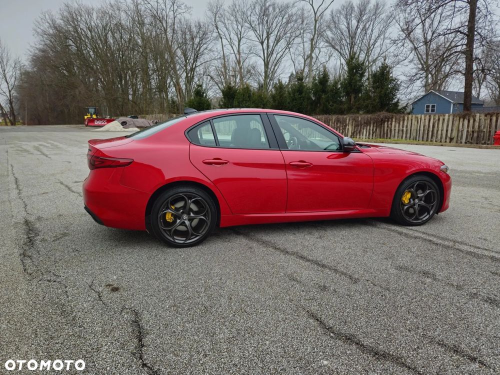 Alfa Romeo Giulia 2.0 Turbo TI Q4 - 19