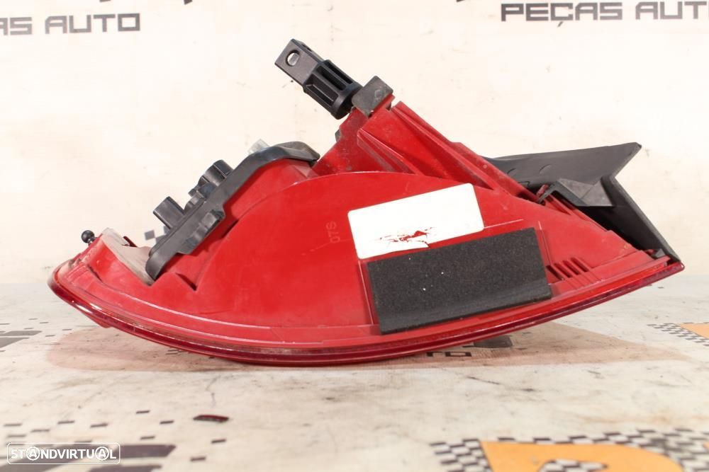 Farolim Direito Audi A4 (8K2, B8)  8K5945096d / Chassi Passageiro Seda - 7