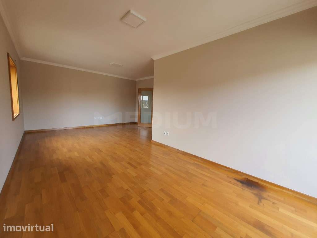 Apartamento T2 - Edifício Palmeira - Grande imagem: 3/15