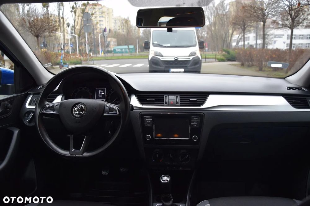 Skoda RAPID 1.0 TSI Style - 14