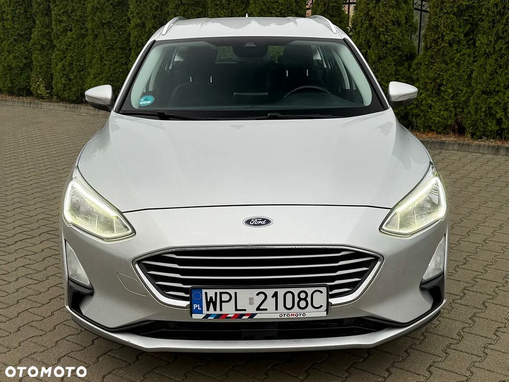 Ford Focus 1.5 EcoBlue STart-Stopp-System TITANIUM - 6