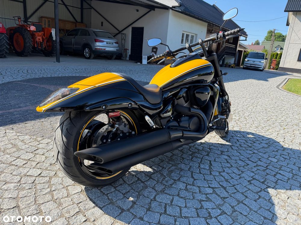Suzuki Boulevard - 4