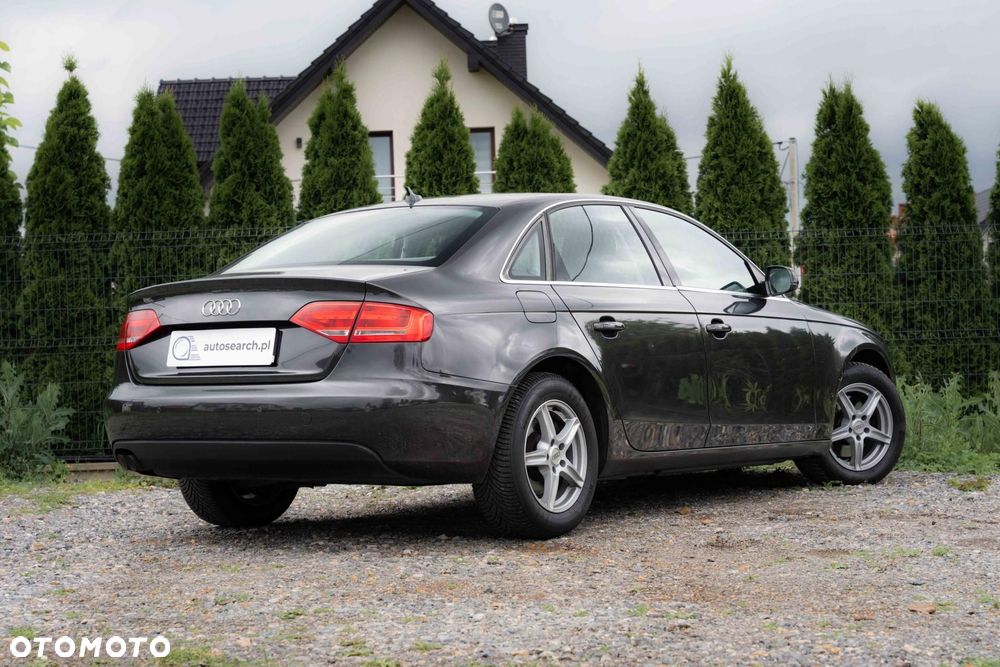 Audi A4 Limousine 2.0 TDI - 6