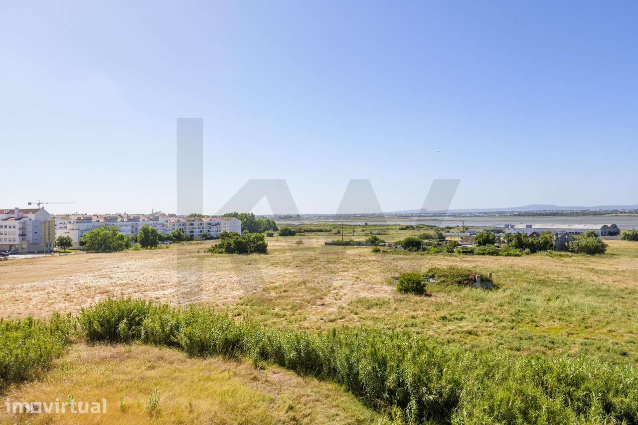Apartamento com Vista Rio e Campo: Luz Nascente/Poente, Escolas e Comé - Grande imagem: 5/30