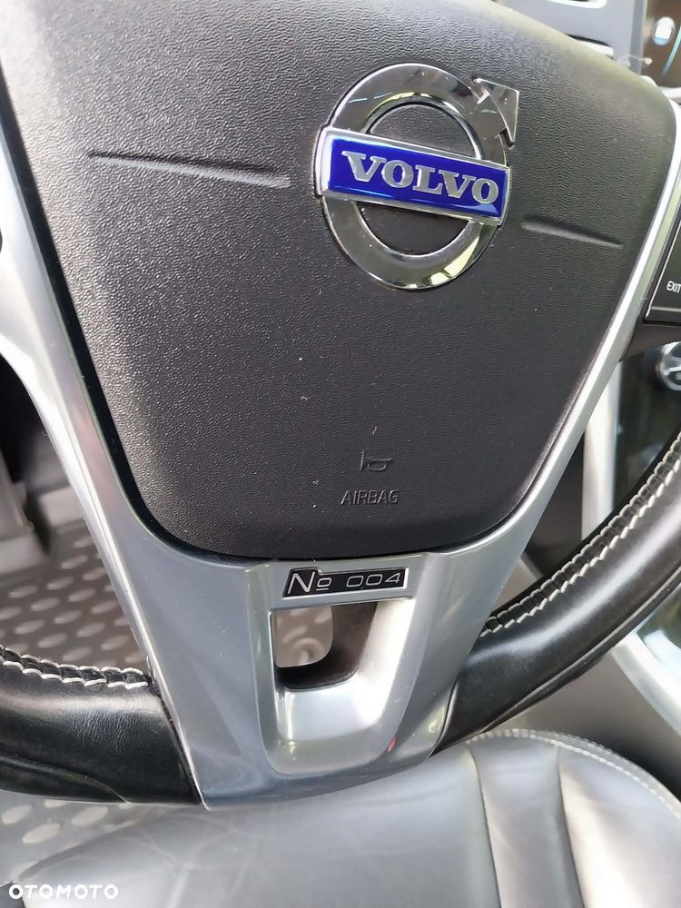 Volvo V60 D5 AWD R-Design Summum - 22