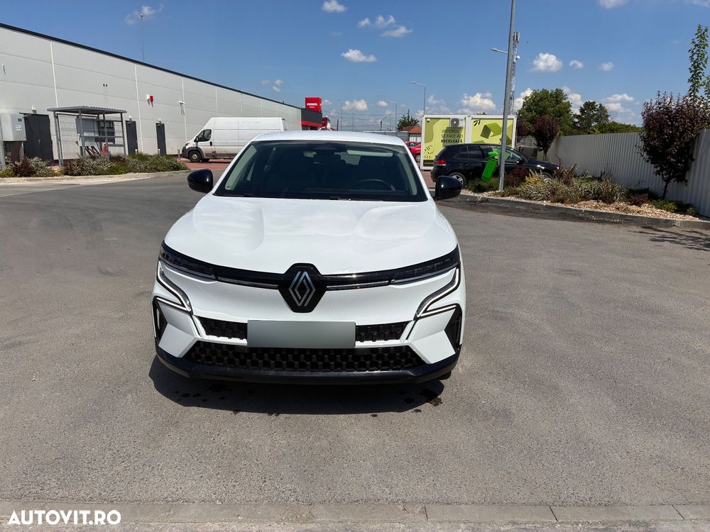 RENAULT Megane 2023 — imagine 5