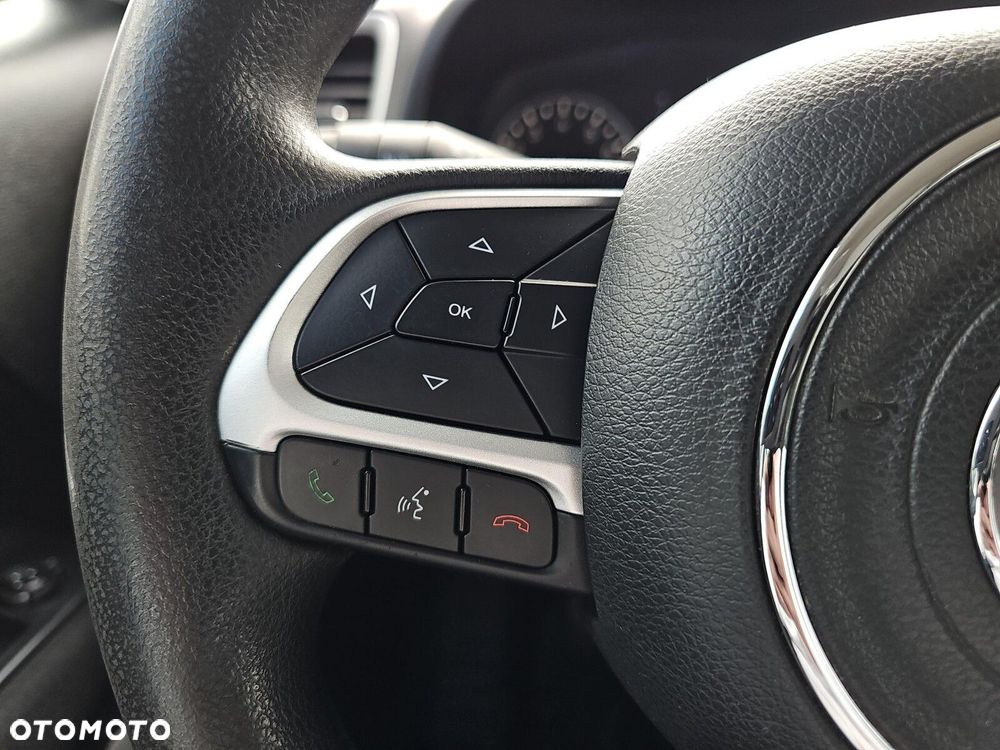 Jeep Renegade - 17