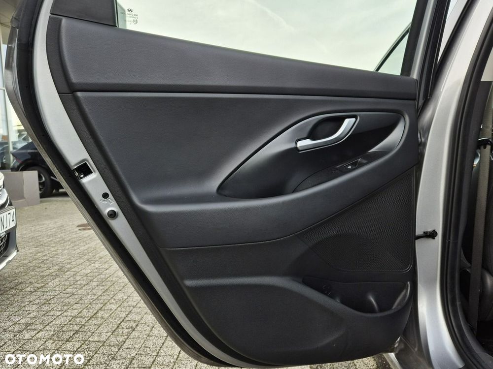 Hyundai i30 - 25