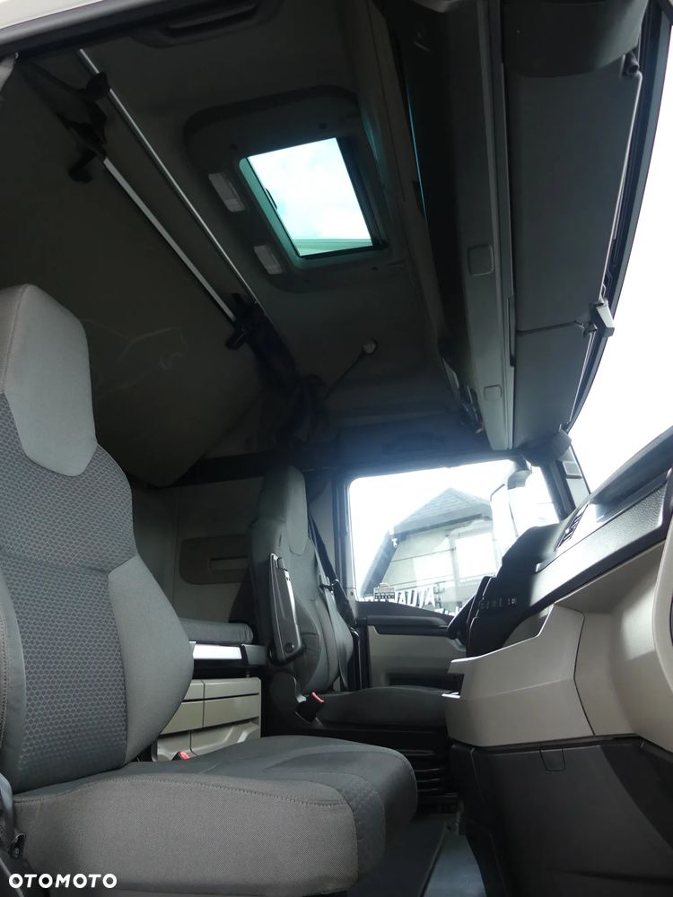MAN TGX 18.470 / EURO 6 / LOW DECK / EURO 6 / AUTOMAT / - 30