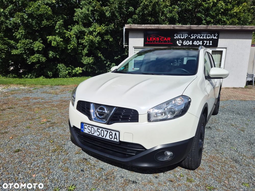 Nissan Qashqai - 2