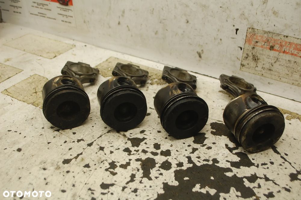 TŁOK + KORBOWÓD TŁOKI 822 1.6 M-JET FIAT DOLBO ALFA ROMEO - 3