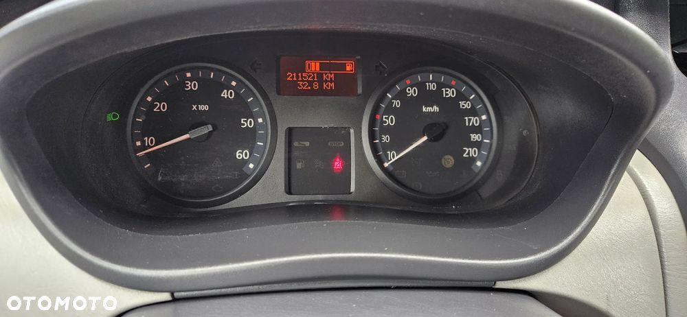 Renault Trafic - 29