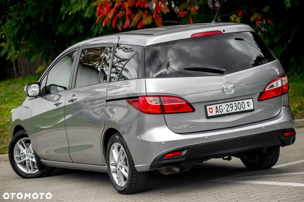 Mazda 5 - 11