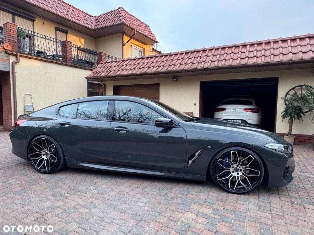 BMW Seria 8 - 9