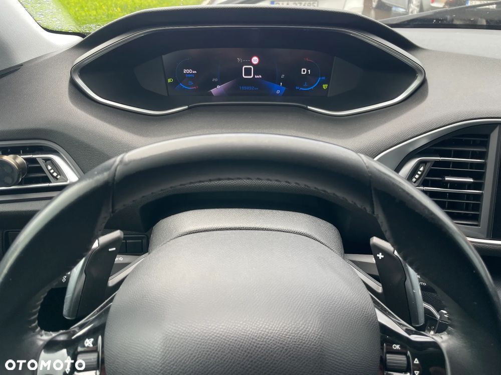 Peugeot 308 1.5 BlueHDi Active Pack Business S&S EAT8 - 12