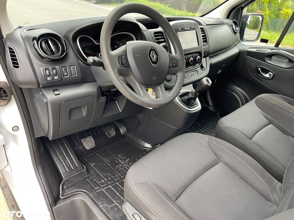 Renault Trafic - 27