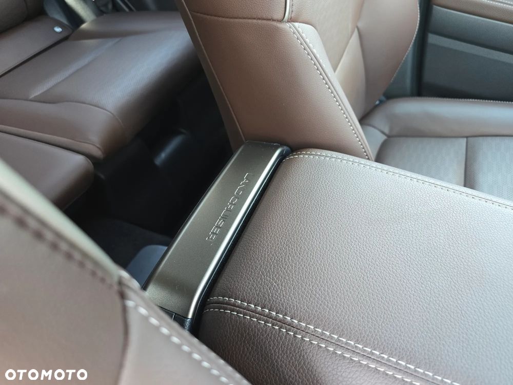 Toyota Land Cruiser LC 2.8 D-4D First Edition - 22