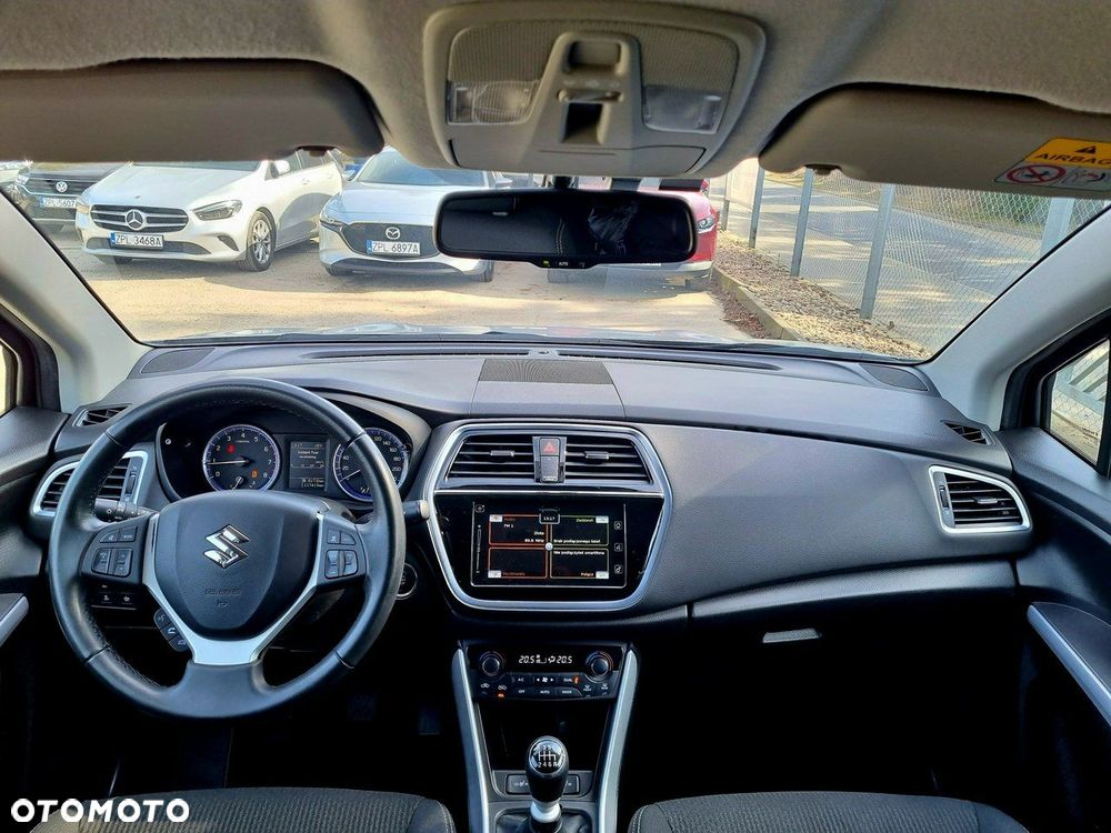 Suzuki SX4 S-Cross 1.4 Boosterjet Hybrid Comfort - 14