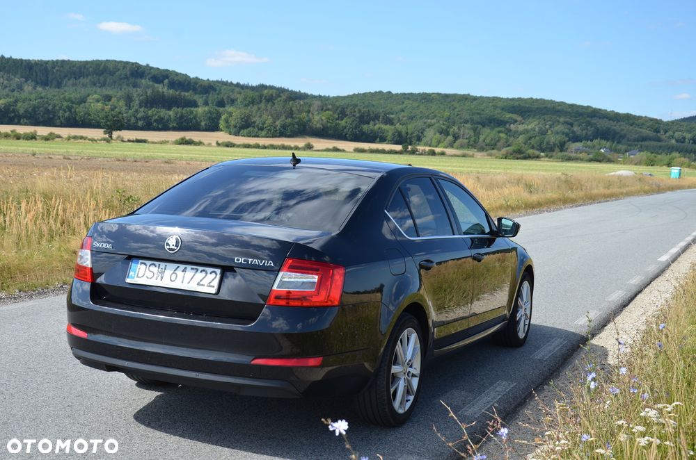 Skoda Octavia 2.0 TDI Style - 10