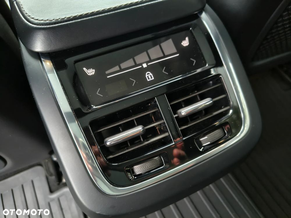 Volvo V90 Cross Country D5 AWD - 18