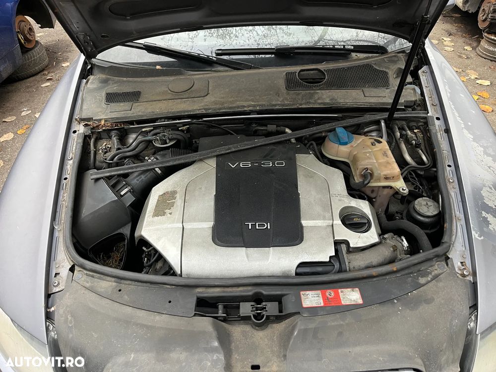 Dezmembrez Audi A6 C6 4F sedan 3.0 BMK LY7H cutie GZW automat - 5