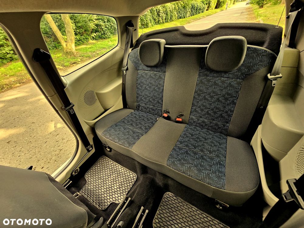 Renault Twingo 1.2 8V Access - 21