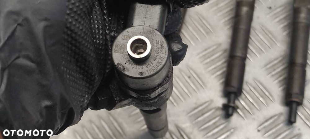 WTRYSK WTRYSKIWACZ KOMPLET FIAT PUNTO II 0445120053 - 2