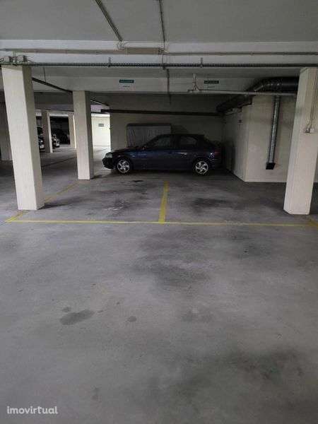 Lugares Garagem - Matosinhos - Grande imagem: 4/8