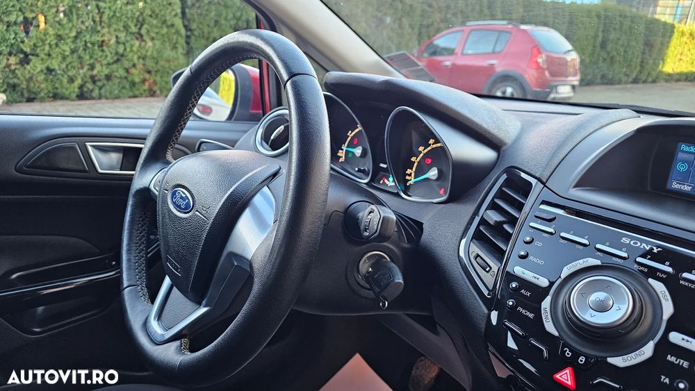 Ford Fiesta 1.0 EcoBoost Start-Stop Titanium - 12