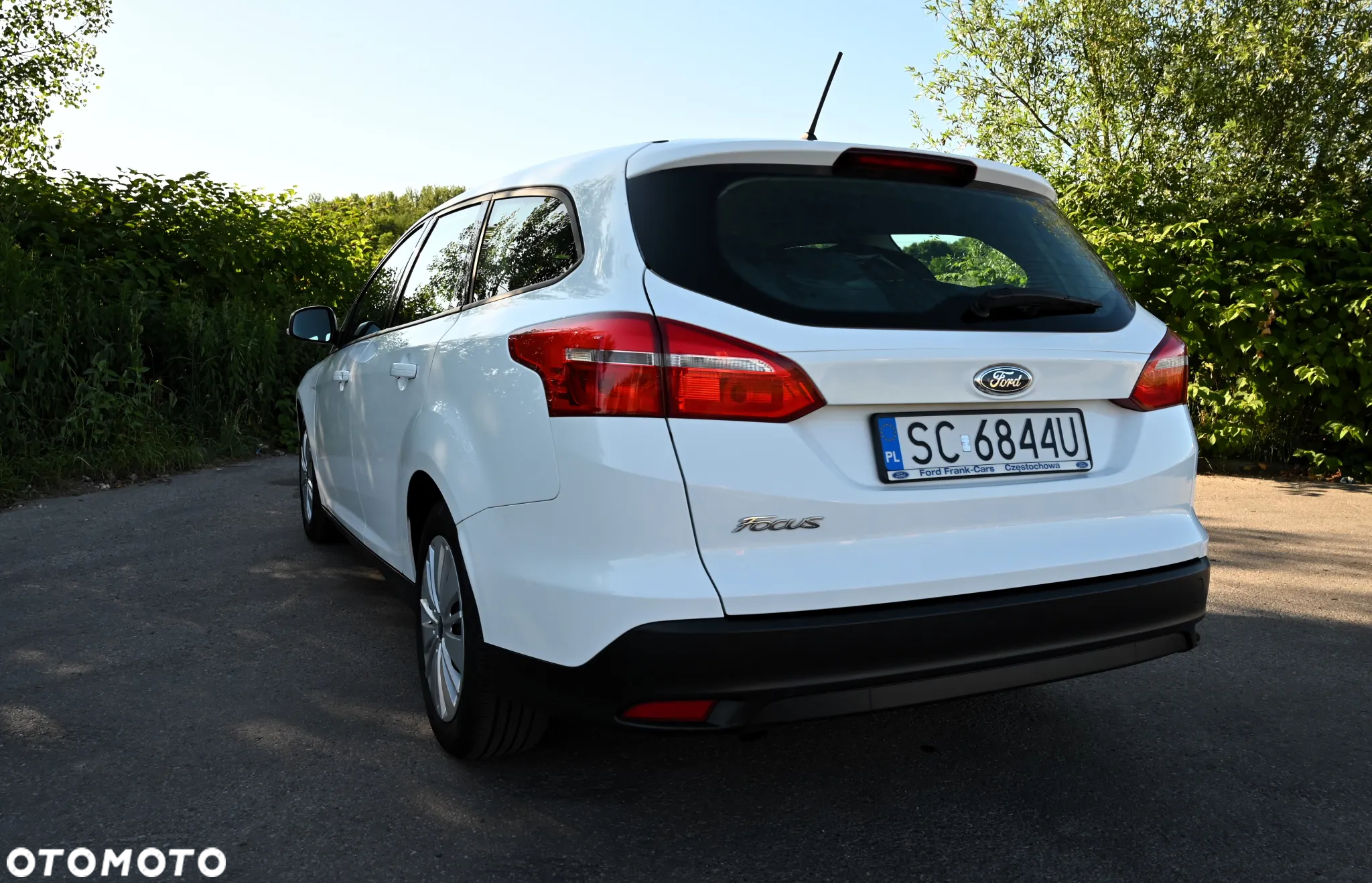 Ford Focus - 17