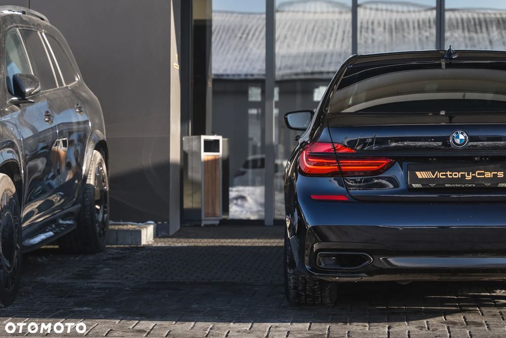 BMW Seria 7 740d xDrive sport - 18