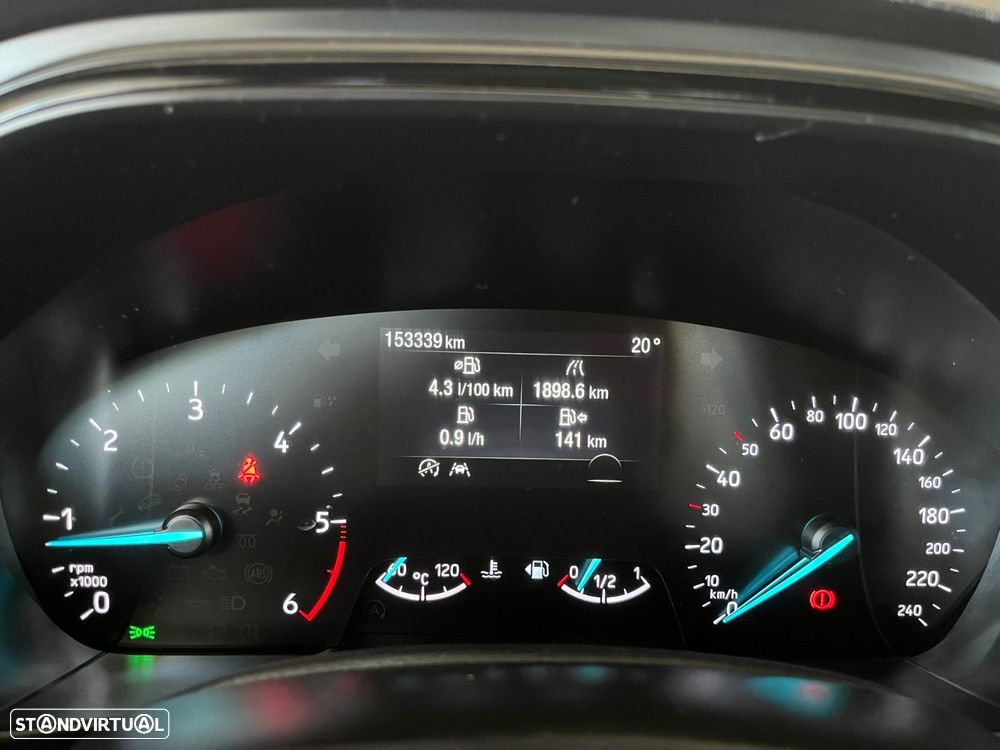 Ford Focus 1.5 TDCi ECOBlue ST-Line - 21