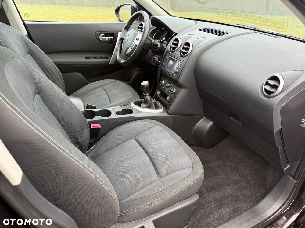 Nissan Qashqai+2 - 31