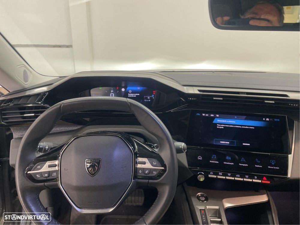 Peugeot 408 1.2 PureTech Allure EAT8 - 7