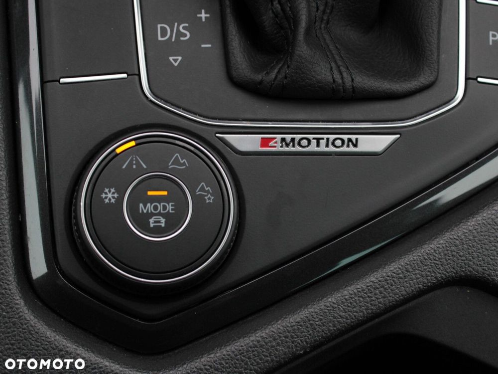 Volkswagen Tiguan 2.0 TSI 4Mot Comfortline DSG - 22