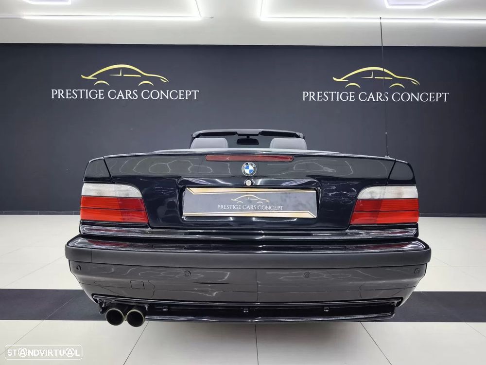BMW 318 i Cabriolet M Sport - 15