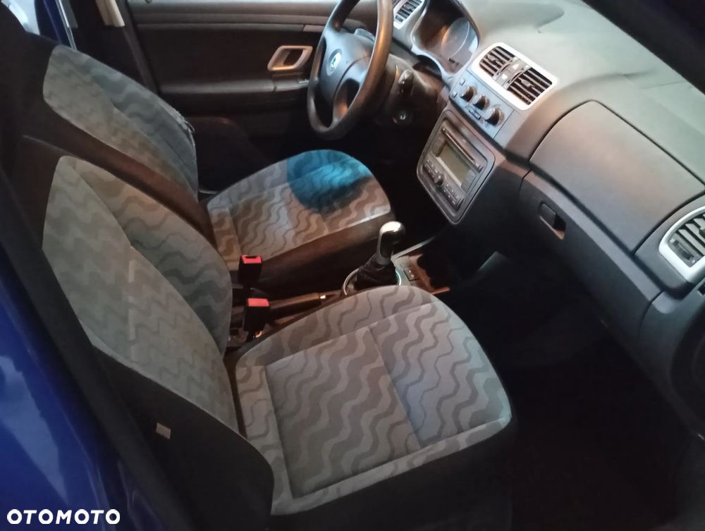 Skoda Fabia 1.2 12V Ambition - 37