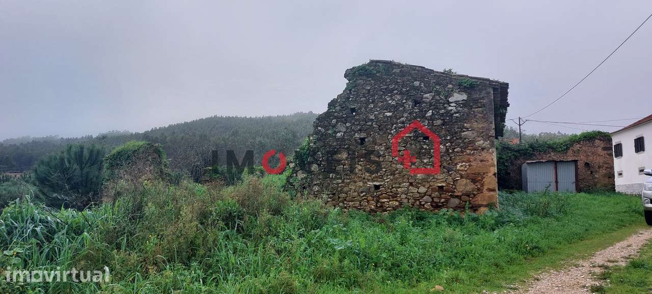 Ruína e terreno - Grande imagem: 3/4