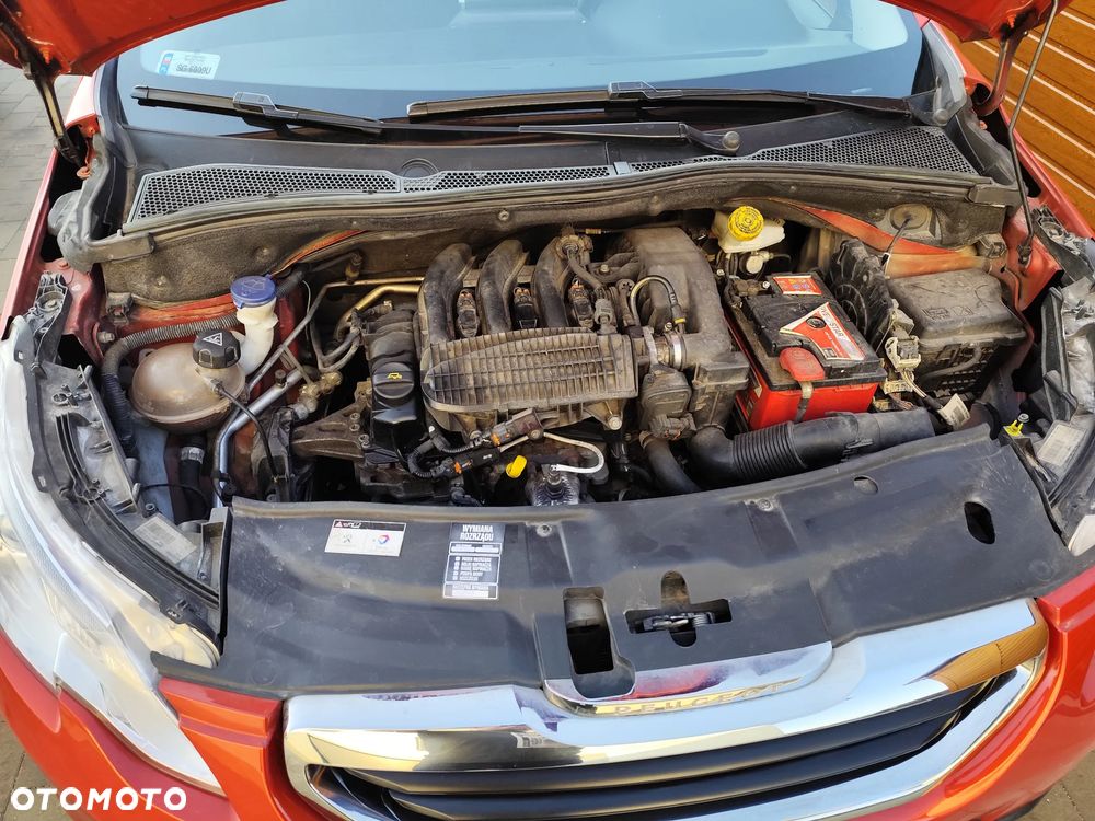 Peugeot 2008 1.2 Pure Tech Active - 18