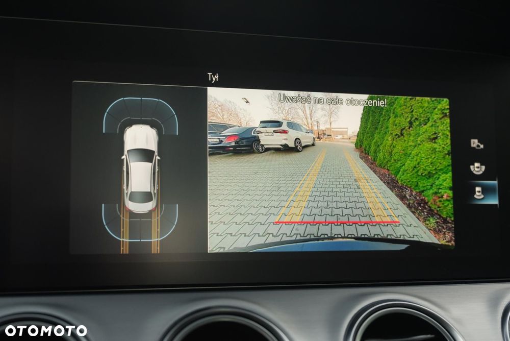 Mercedes-Benz Klasa E - 19